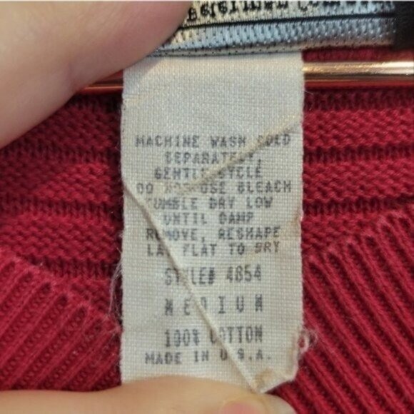 The J. Peterman Company | V neck long sleeve Ribbed Sweater Red - Picture 4 of 6